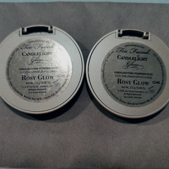 Two never used Too Faced highlight - Picture 3 of 3